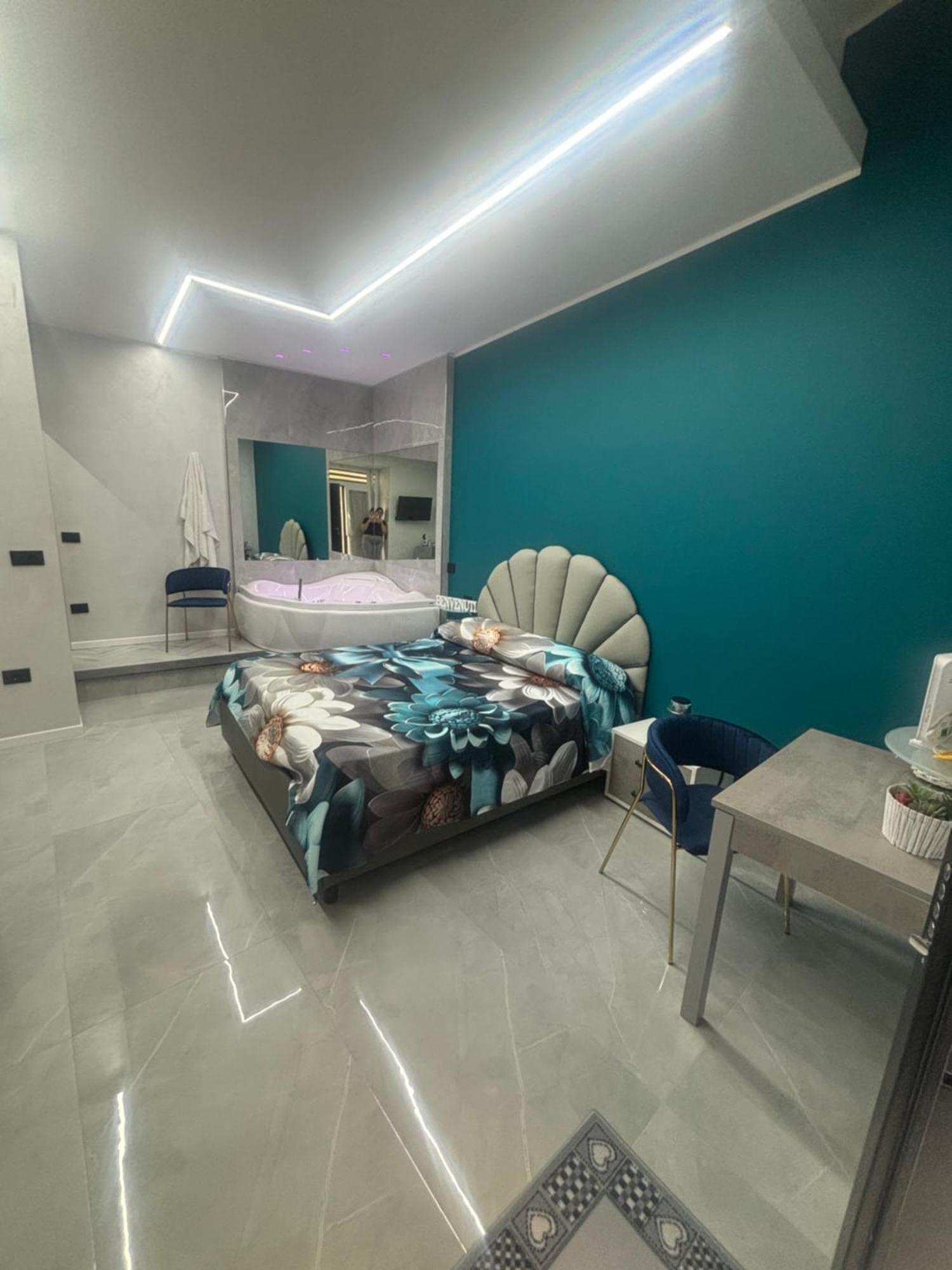 Апартаменти Kekka House Briante Неаполь Екстер'єр фото