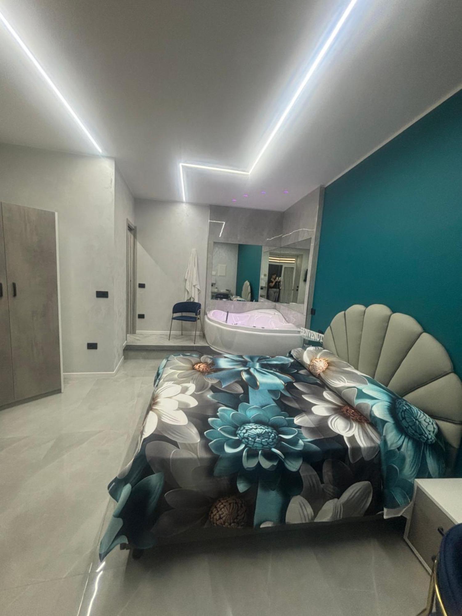 Апартаменти Kekka House Briante Неаполь Екстер'єр фото